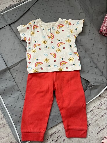 Pijama takımı