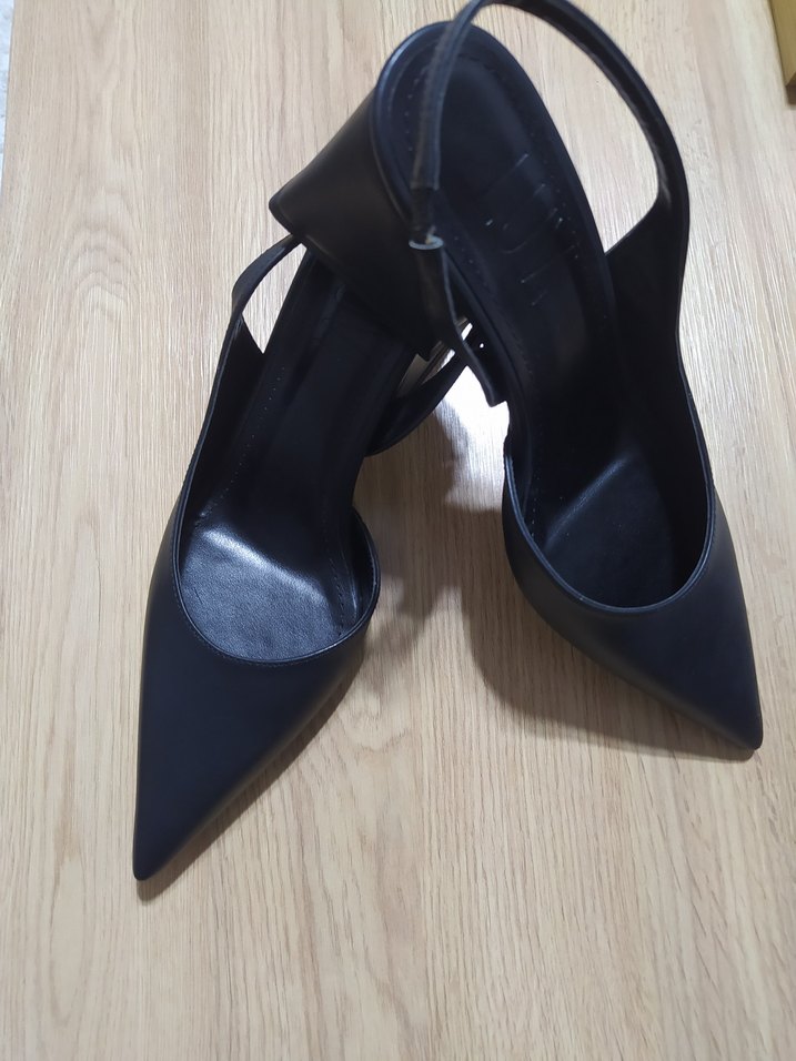 Siyah Tokalı Stiletto Ofis Ayakkabısı - Görsel 4