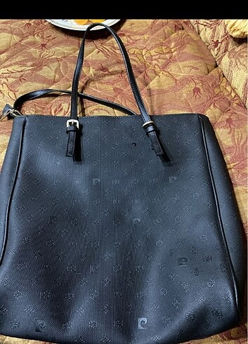 Beden Pierre Cardin