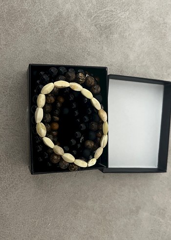 Orjinal bileklikler ozellikleri asagida yazilidir - Görsel 9