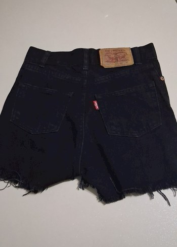 Levis Siyah Düğmeli Kadın Mini Kot Şort