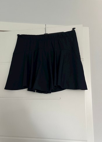 lacivert etek gibi gorunen sort etek