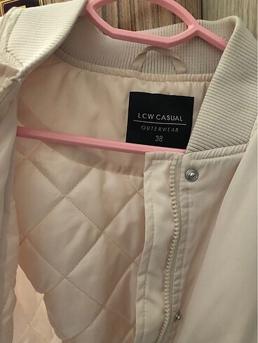 LC Waikiki Crop mont