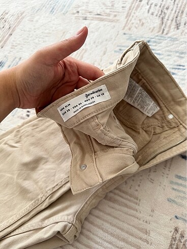 Stradivarius pantolon