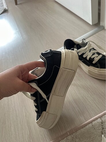 37,5 Beden siyah Renk Converse ayakkabı