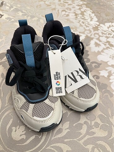 Zara marka spor ayakkabı