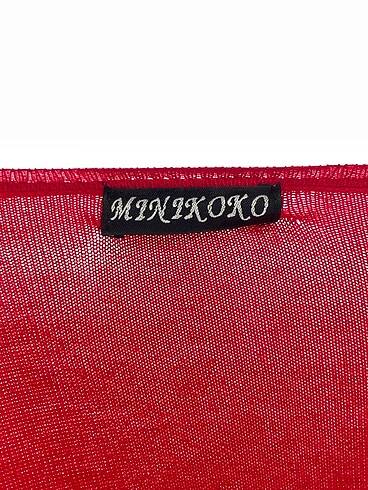 m Beden kırmızı Renk PreLoved Hırka %70 İndirimli.