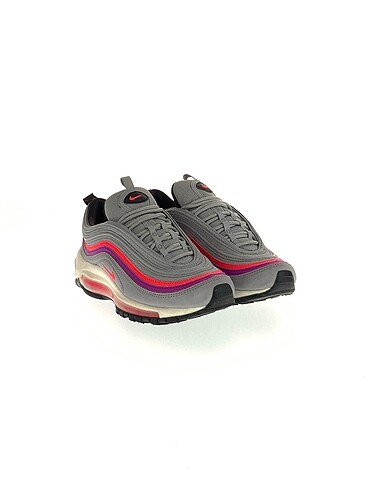 Nike Nike Spor Ayakkabı %70 İndirimli.