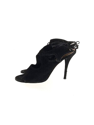 Aquazzura Klasik Ayakkabı %70 İndirimli.