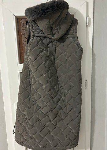 Gri Uzun Kürklü Kadın Yelek - Görsel 4