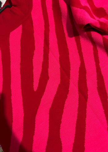 Pembe Zebra Desenli Uzun Kollu Kazak - Görsel 4