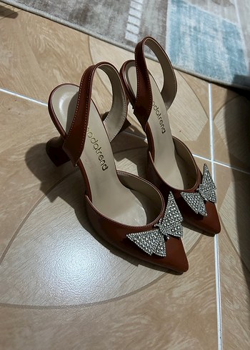 Modatrend Kahverengi Deri Kemerli Topuklu Ayakkabı - Görsel 2