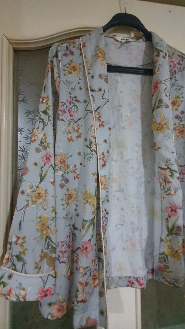 Gri Bohem Çiçek Desenli Midi Kadın Sabahlık - Görsel 2