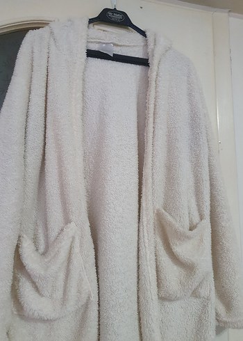 Beyaz Kapüşonlu Rahat Midi Kadın sabahlik - Görsel 2