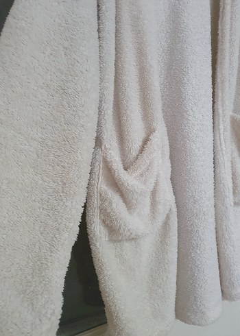 Beyaz Kapüşonlu Rahat Midi Kadın sabahlik - Görsel 3