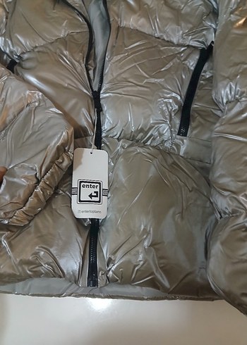 Gri Kadın Kısa Sokak Stili Mont - Görsel 3