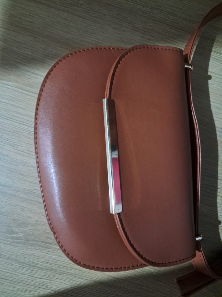 Kahverengi Deri Ayarlanabilir Askılı Kadın Çanta - Görsel 3