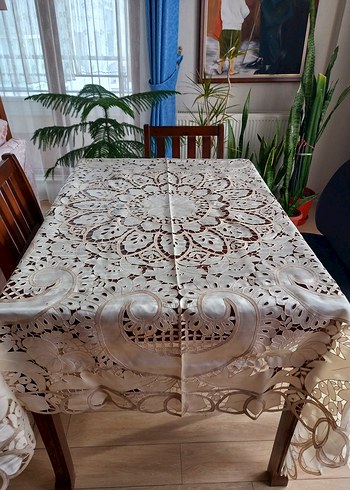 DELİKİŞİ SALON ÖRTÜ TAKIMI