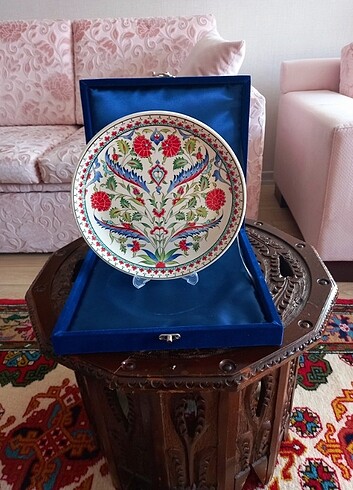 Tasarımcı Nevlale Çini Tabak
