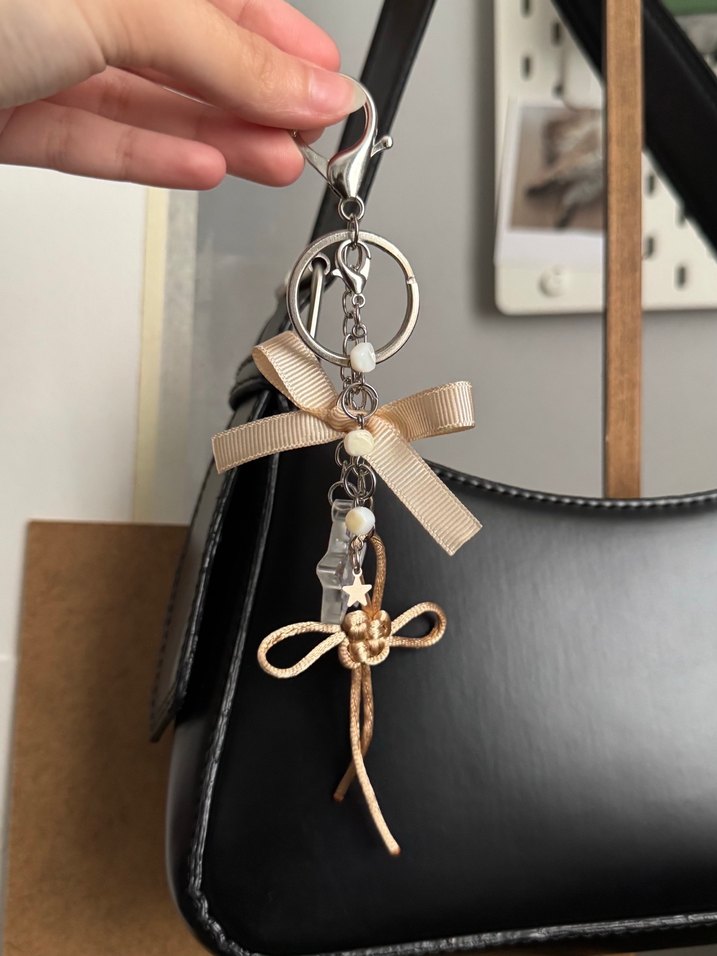 Cutie Bow Çanta Charmı - Görsel 2