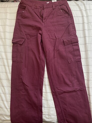 H&M cargo pantolon visne curugu