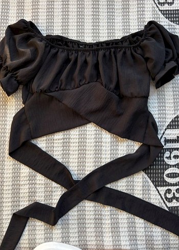 40 Beden Siyah Drapeli Mini Bluz