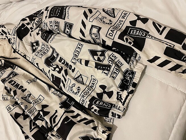 Bershka Mont ceket