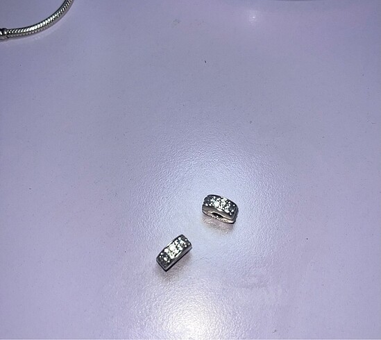 Pandora Pandora charm