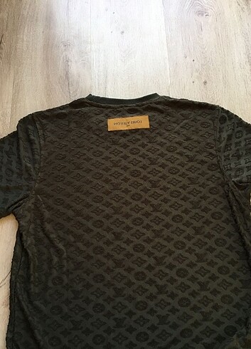 Louis Vuitton t-shirt 