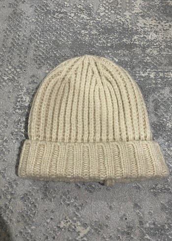 Krem Rengi Kadın Yün Bere - Görsel 4