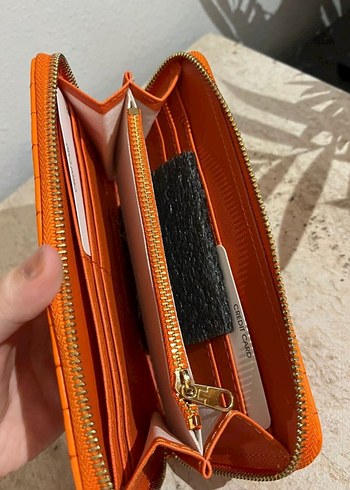 Miu Miu Miu Miu Parlak Turuncu Deri Fermuarlı Cüzdan