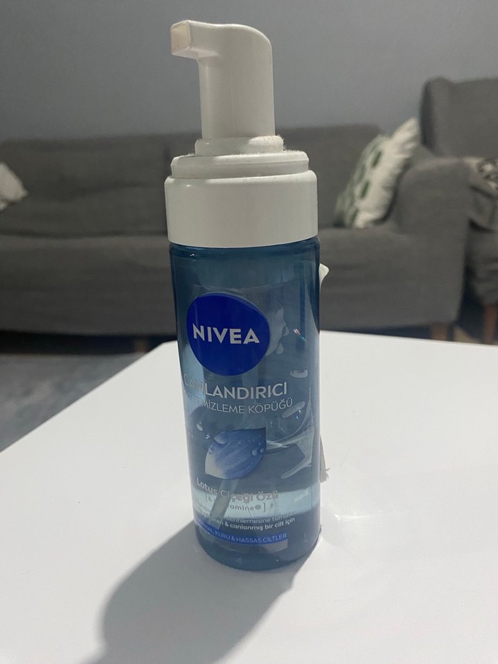 Nivea Canlandırıcı Yüz Temizleme Köpüğü - Görsel 2