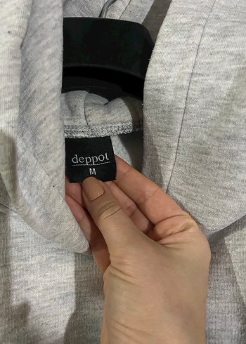 Gri Kapüşonlu Kadın Sweatshirt - Görsel 4