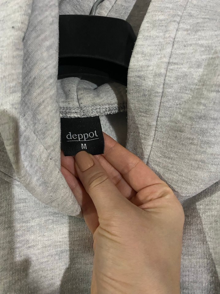 Gri Kapüşonlu Kadın Sweatshirt - Görsel 4