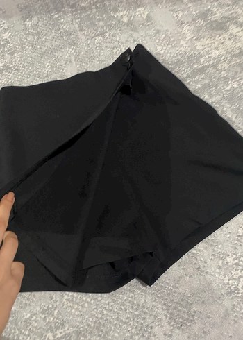 Siyah Dantel Detaylı Mini şort  Etek - Görsel 3