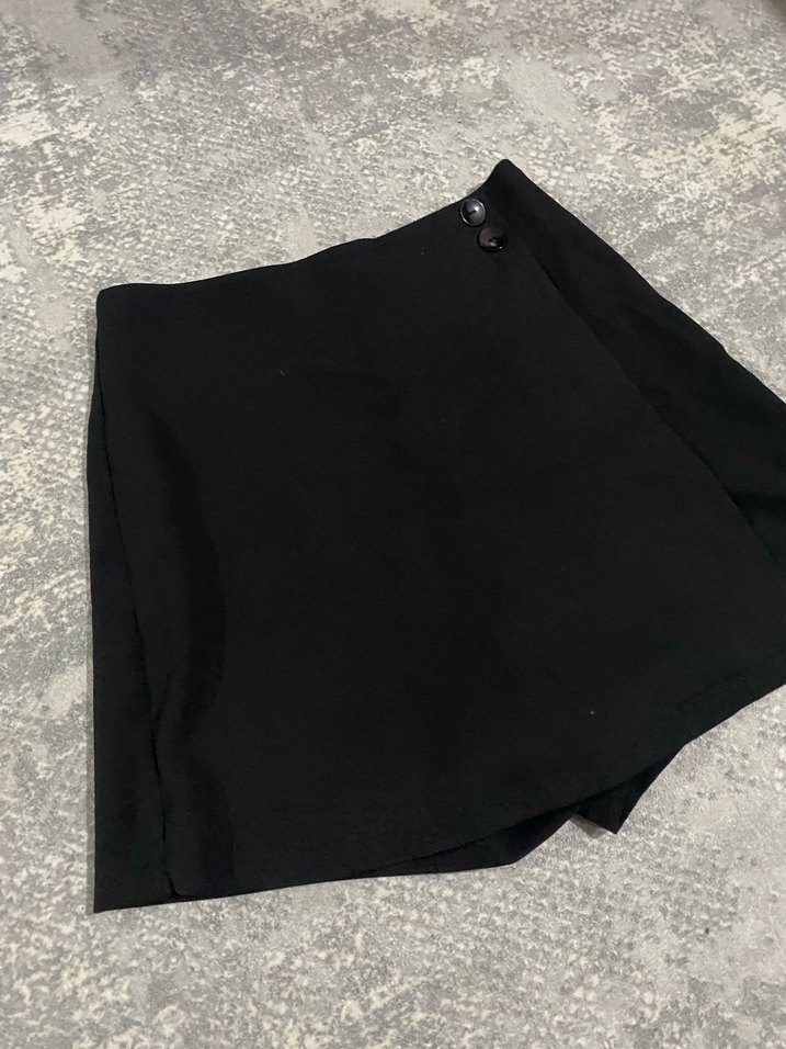 Siyah Dantel Detaylı Mini şort  Etek - Görsel 2