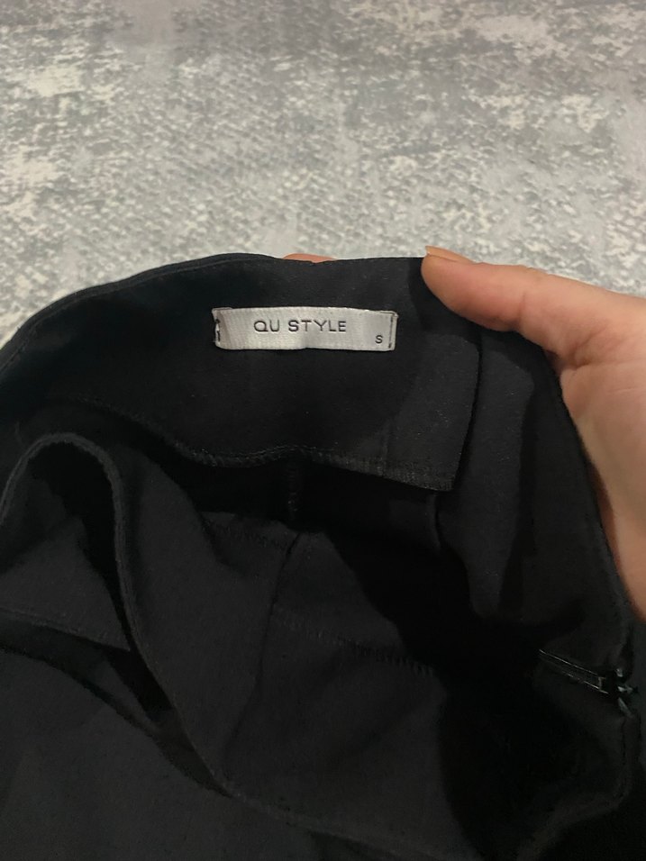 Siyah Dantel Detaylı Mini şort  Etek - Görsel 4