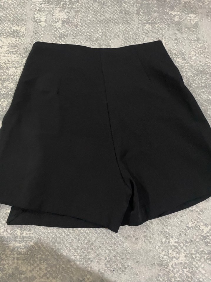 Siyah Dantel Detaylı Mini şort  Etek - Görsel 5