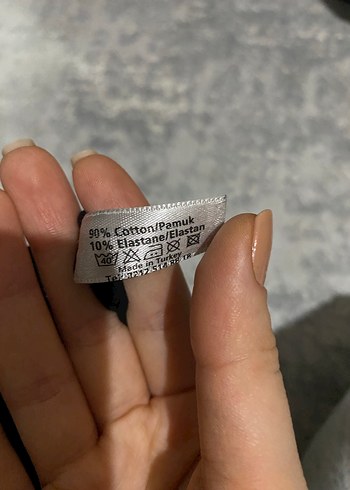 Siyah Yüksek Yakalı Kolsuz Body - Görsel 4