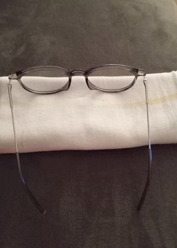 Şeffaf Gri Klasik Kadın Gözlüğü - Görsel 5