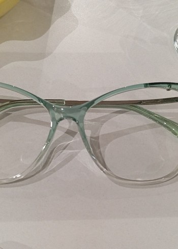 Şeffaf Pastel Yeşil Kadın Gözlüğü - Görsel 9