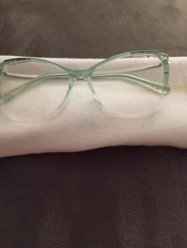 Şeffaf Pastel Yeşil Kadın Gözlüğü - Görsel 2