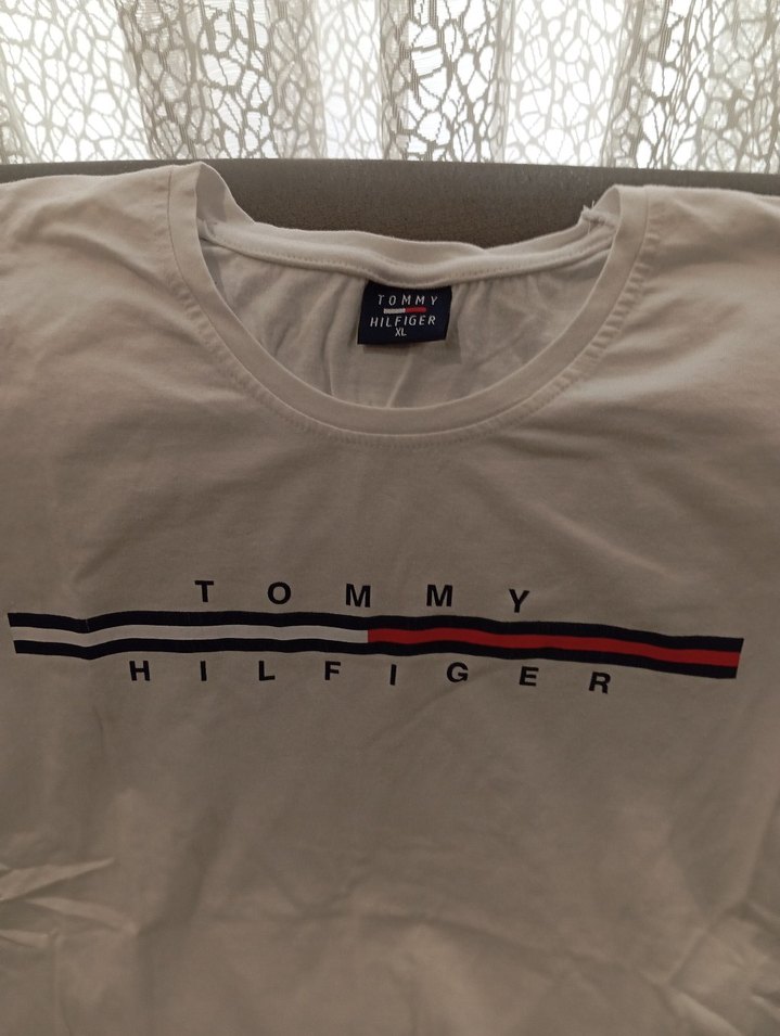 marka lı sıfır ürün.hiç giyilmedi.beden dar geldi. - Görsel 2