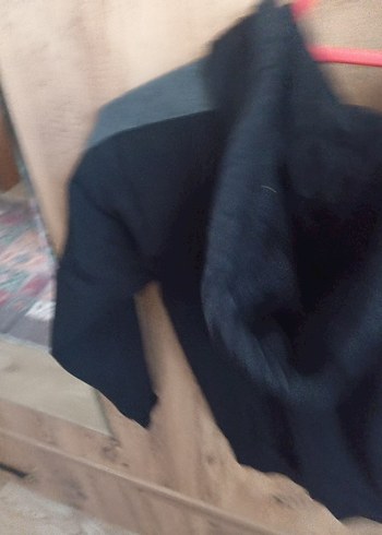 5 Yaş Beden Erkek Çocuk Siyah Kapüşonlu Fermuarlı Ceket