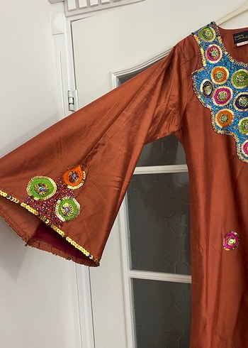 Boncuk İşlemeli Uzun Bohem Elbise - Görsel 2