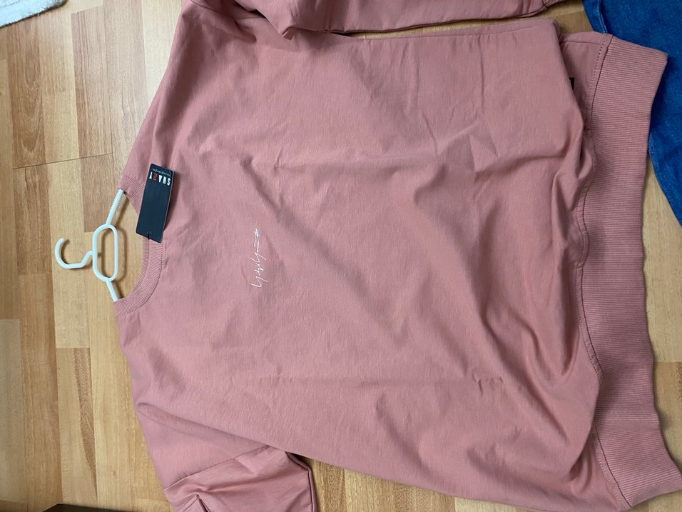 Kuzun kollu tişört - Görsel 3