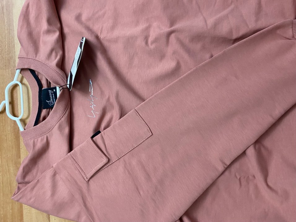 Kuzun kollu tişört - Görsel 2