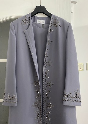 Uzun Kollu Gri Nakışlı Kadın Elbisesi - Görsel 2