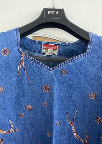 Nakışlı Uzun Mavi Denim Elbise - Görsel 2