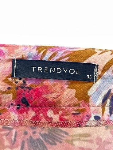 36 Beden çeşitli Renk Trendyol & Milla Midi Etek %70 İndirimli.